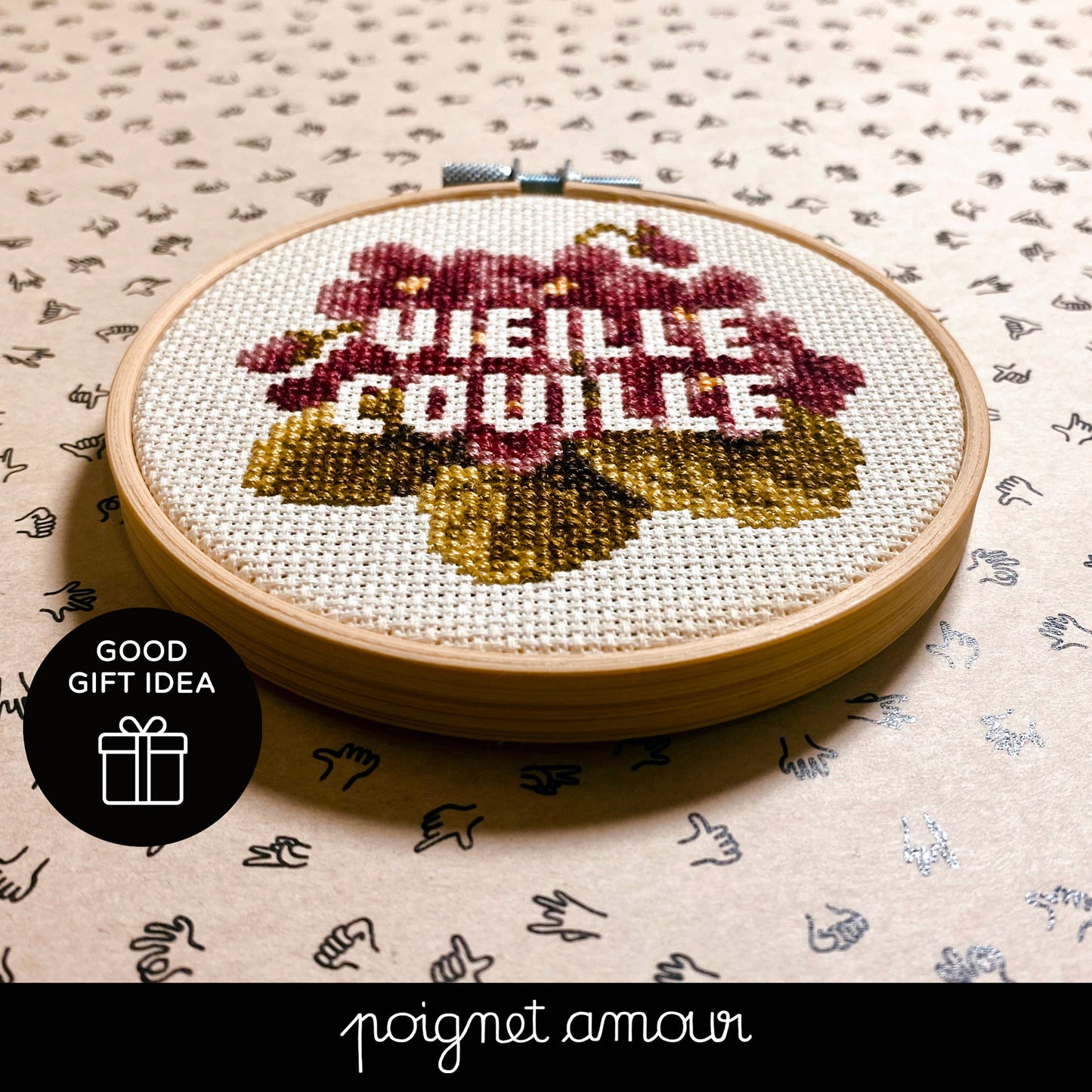 vieille couille dans les fleurs